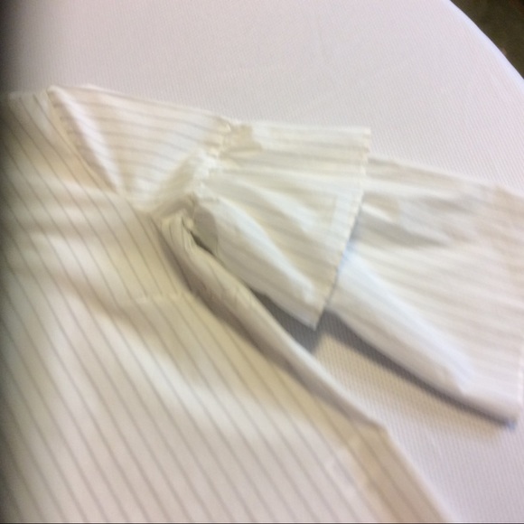 🚫SOLD🚫FREE WITH ANY PURCHASE - MADEWELL WHITE GRAY STRIPE RUFFLE SLEEVE TOP S - Picture 9 of 16